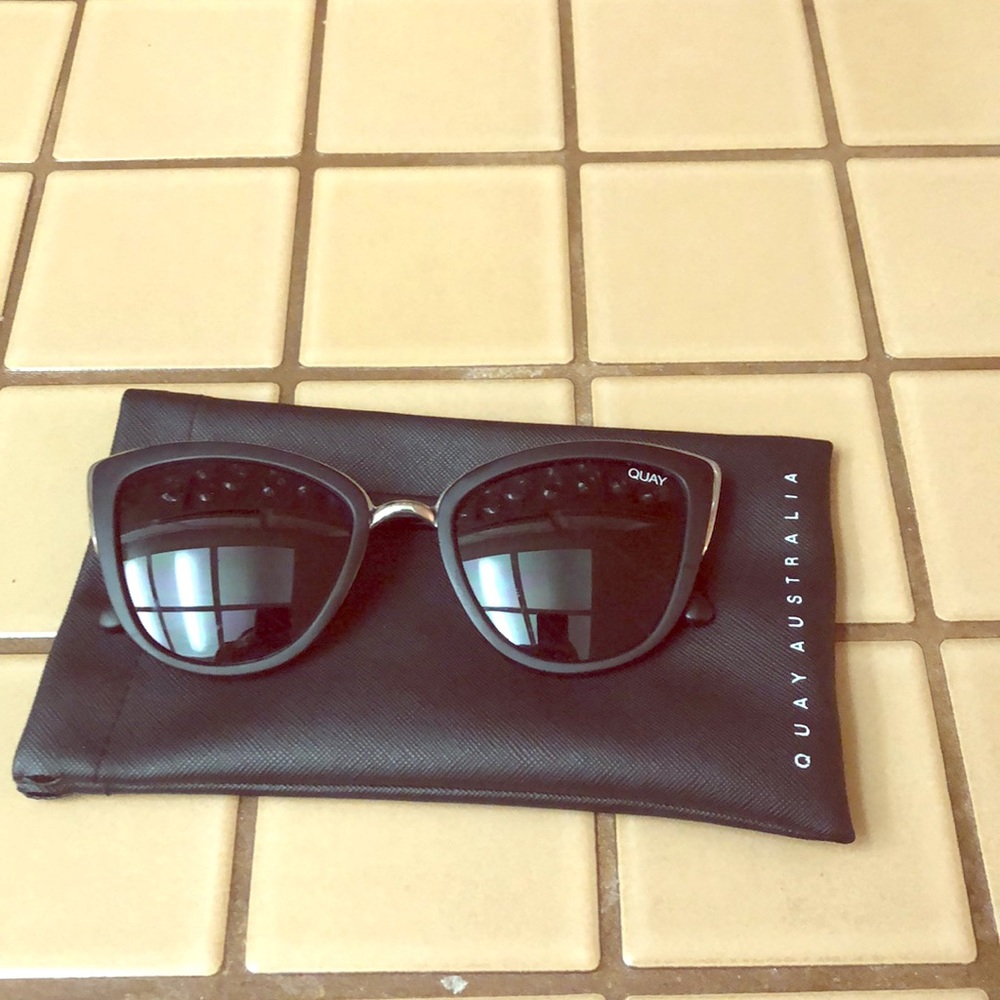 Quay My Girl Sunglasses